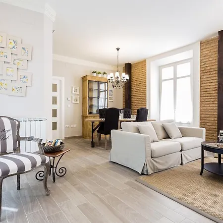 Petit Palais 1829 Apartamento
