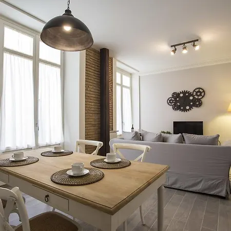 Apartment Petit Palais 1829 *