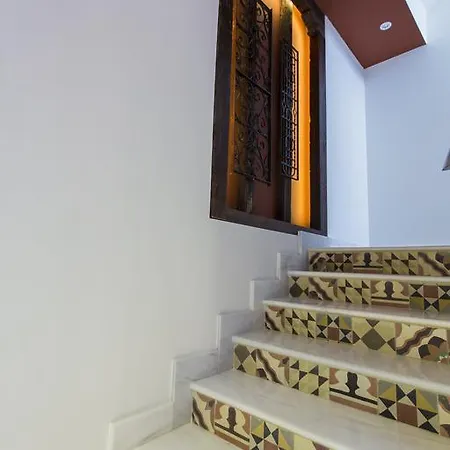 Petit Palais 1829 Apartment Granada
